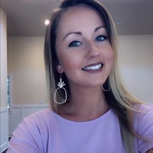 Meet your Posher, Lexi